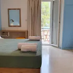 Aparthotel Aristotelis