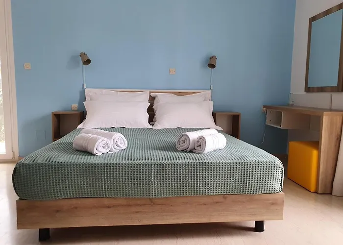 Aparthotel Aristotelis